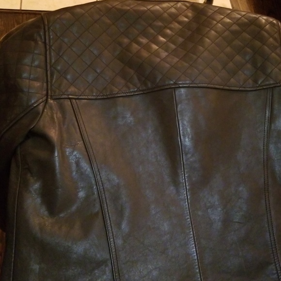 Andrew Marc x Richard Chai - Picture 5 of 8